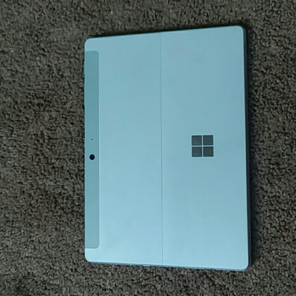 Microsoft surface pad go